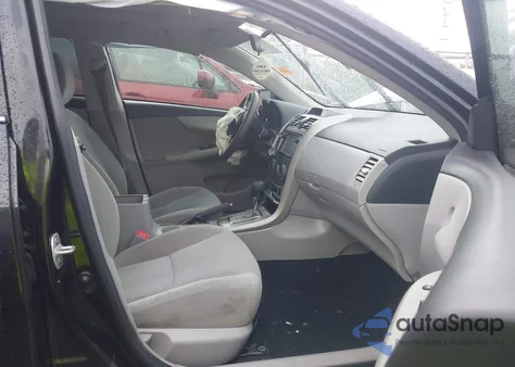 2013 Toyota Corolla Le z USA, uszkodzony, nr VIN 2T1BU4EE9DC026780